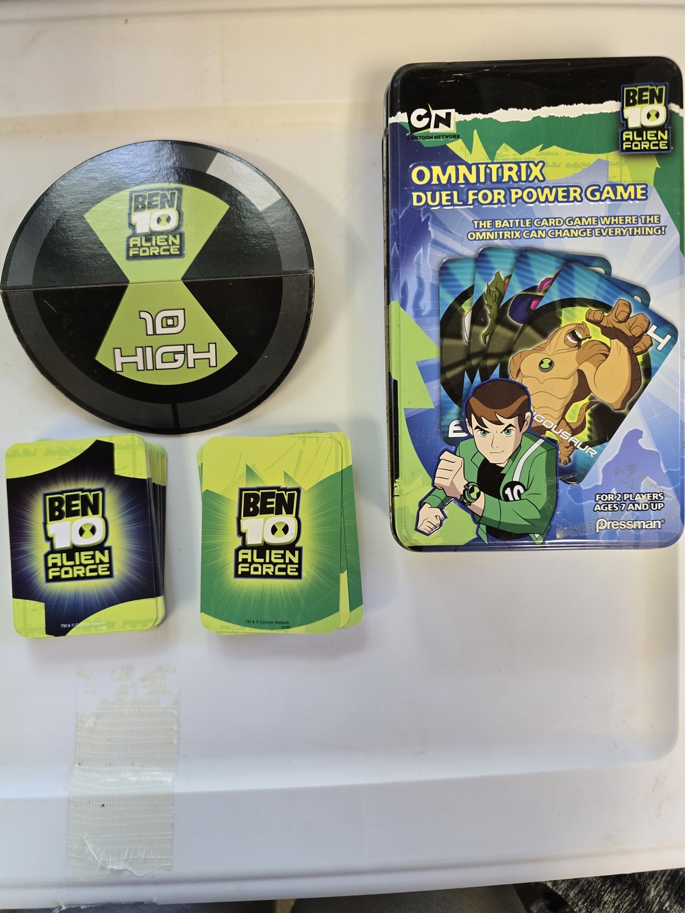 Ben 10 Alien Force Omnitrix Duel Card Game - Green/Black